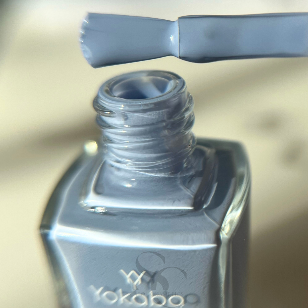 Yokaba Pure Vegan klassischer Nagellack 96 Berry Blues blau 10ml