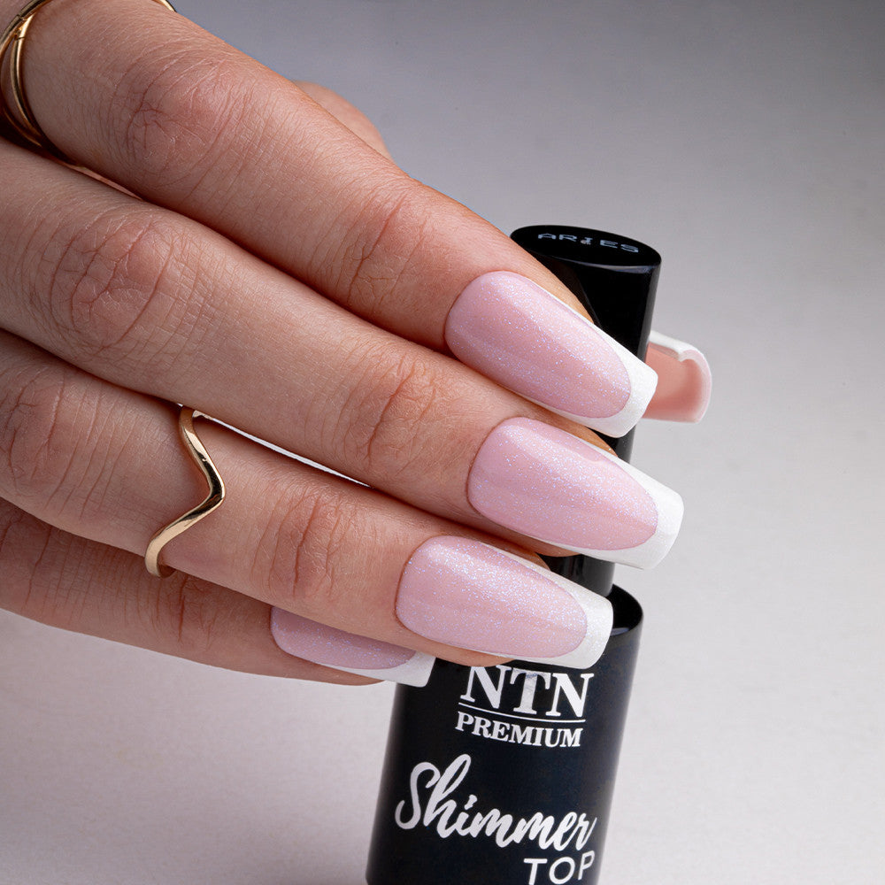Top No Wipe Louis NTN Premium Shimmer Aries Hybrid-Nagellack mit Partikeln