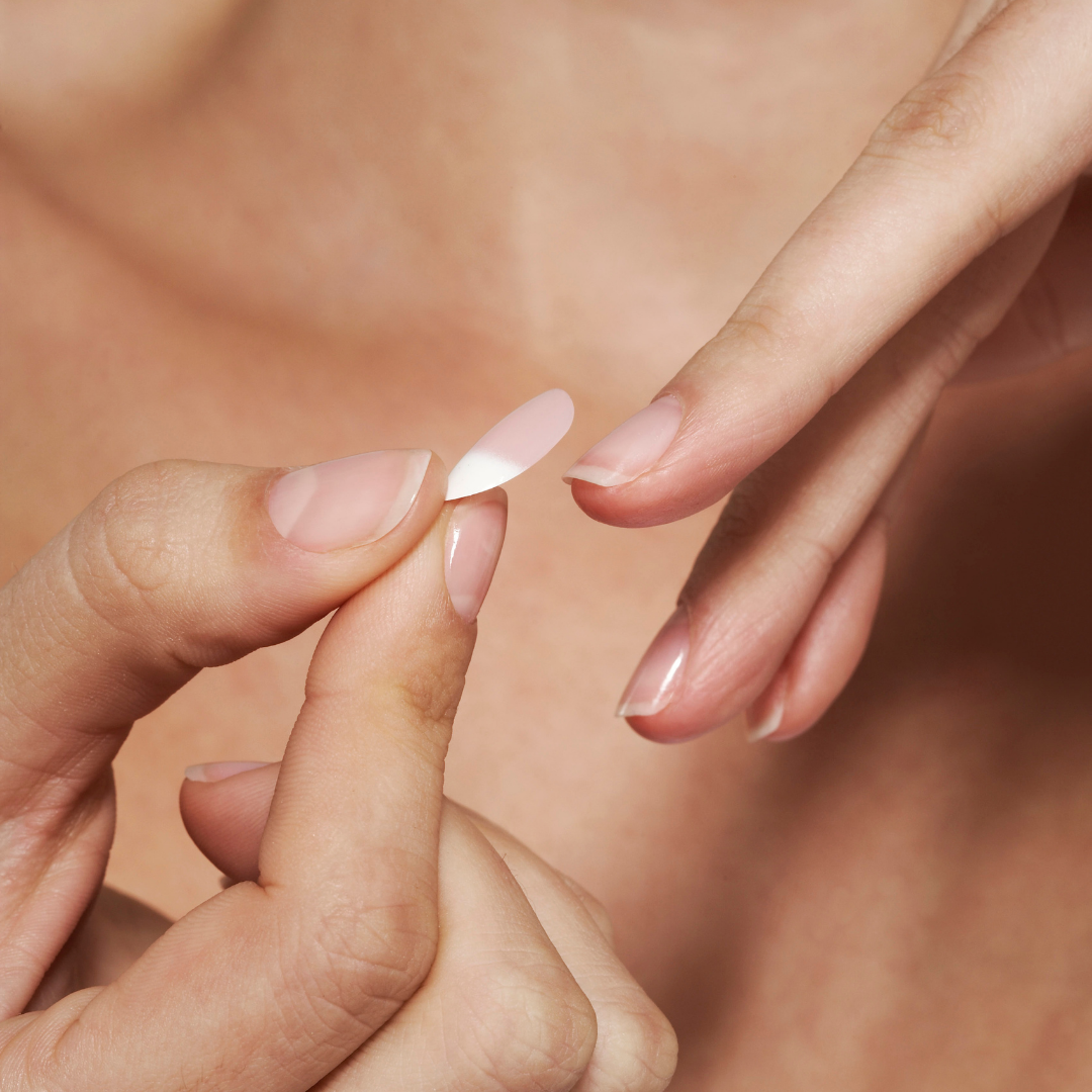 Kleber für Tips und Zirkone Nagelkleber Schnelltrocknend KLCosmetics 7g