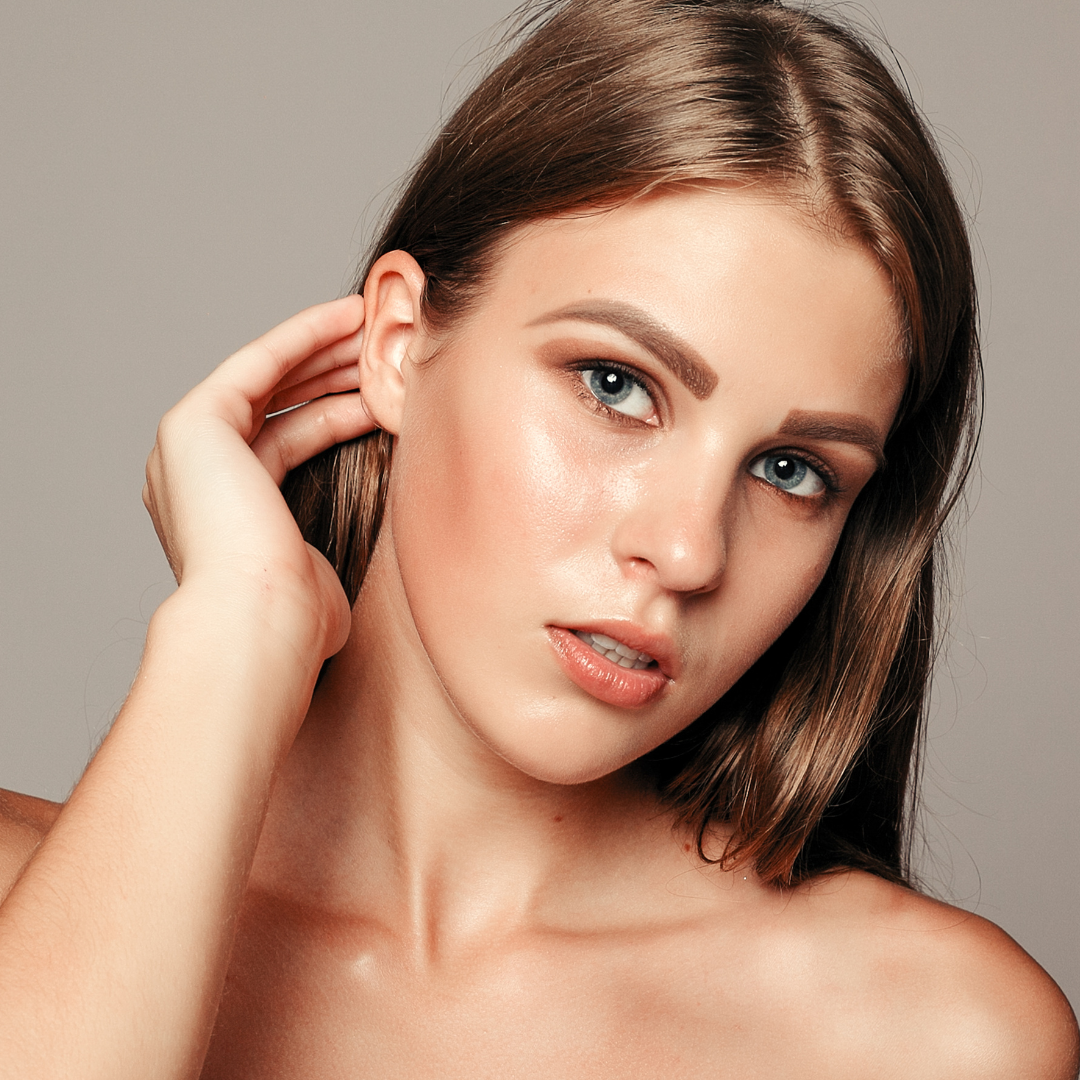 Claresa Cheek 2 Cheek 01 Pearl Shine Illuminator Stick Nasshauteffekt