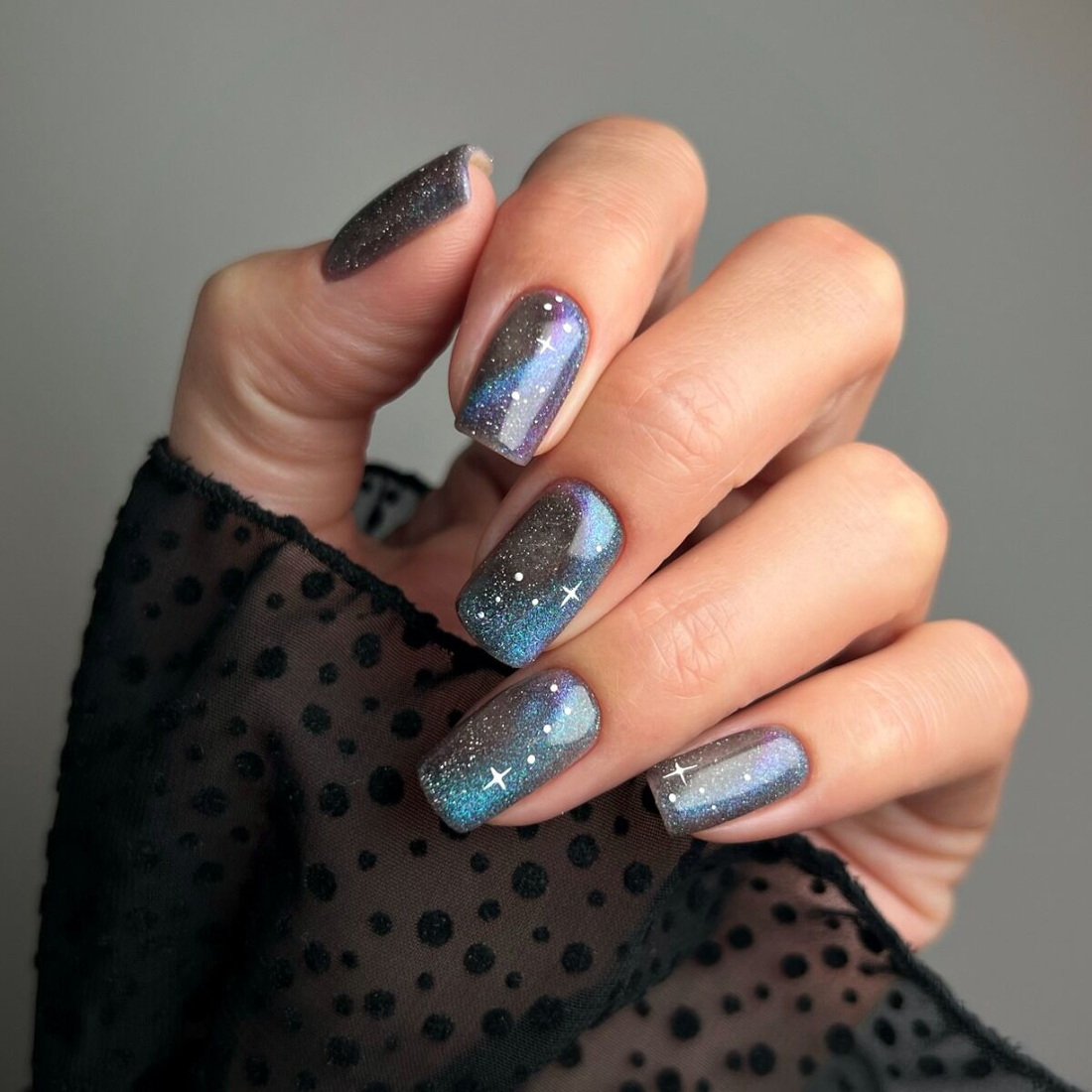 SEMILAC 828 Grey Holo Galaxy Flash Magnetischer Hybrid-Nagellack
