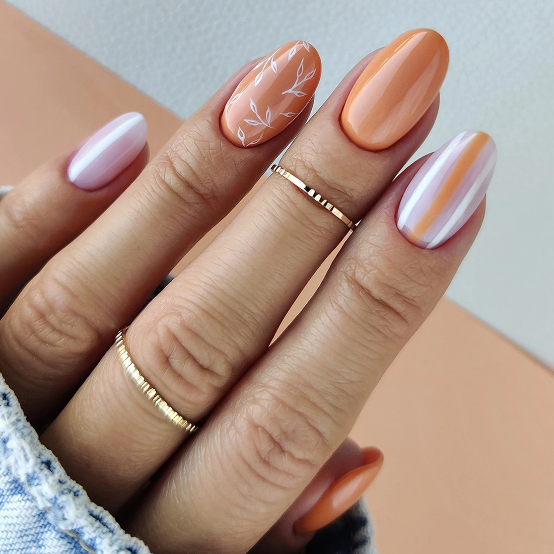 SEMILAC 600 Apricot Crush Hybrid-Nagellack, 7 ml, Pfirsich