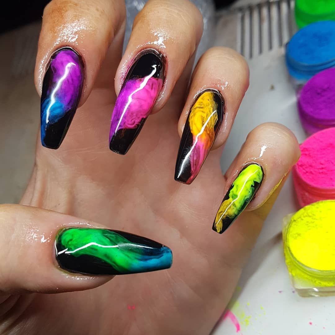 Neon Nagelpigment Neongelb 03 für Smoky Nails Raucheffekt