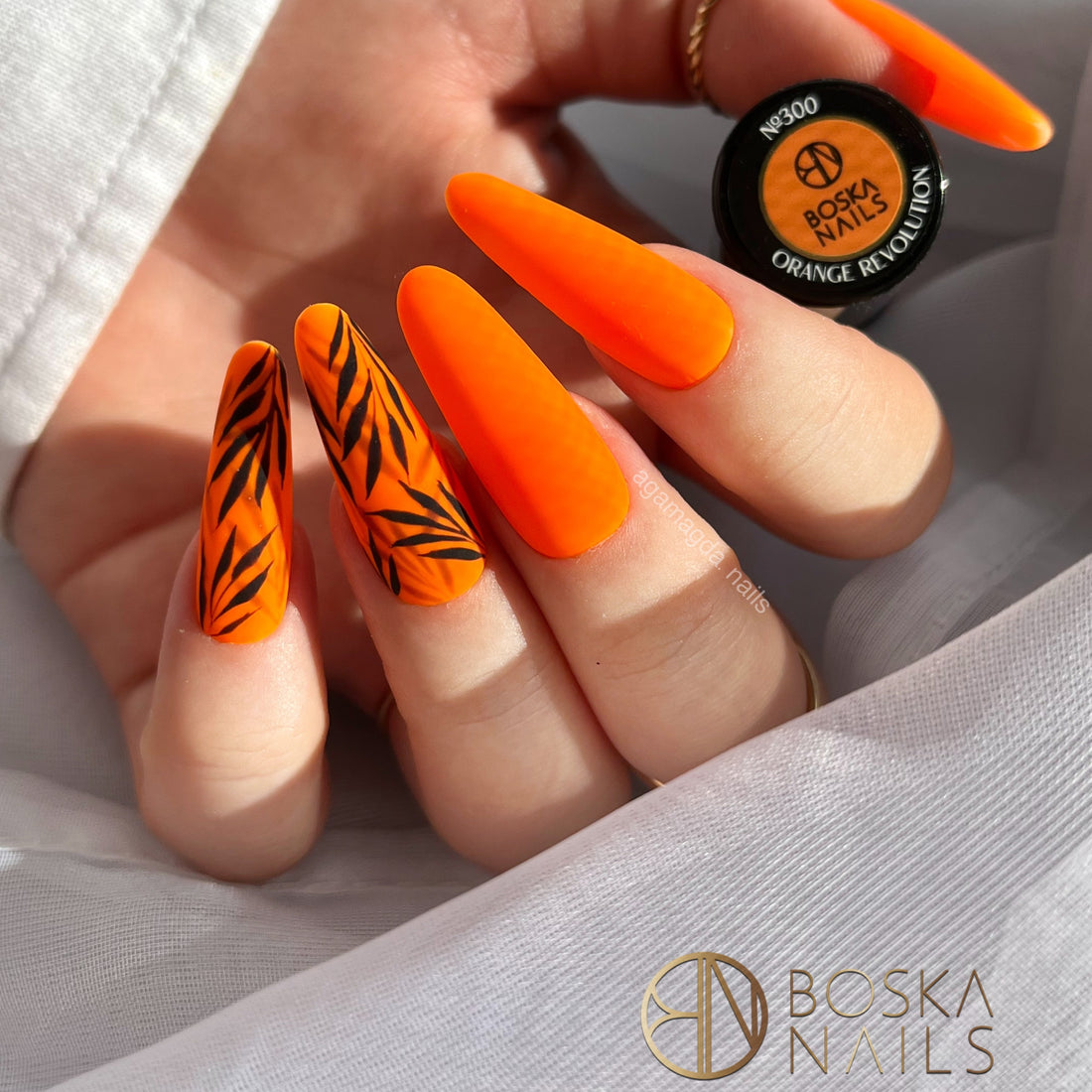 Boska Nails Hybrid Nagellack 300 Orange Revolution orange 6ml