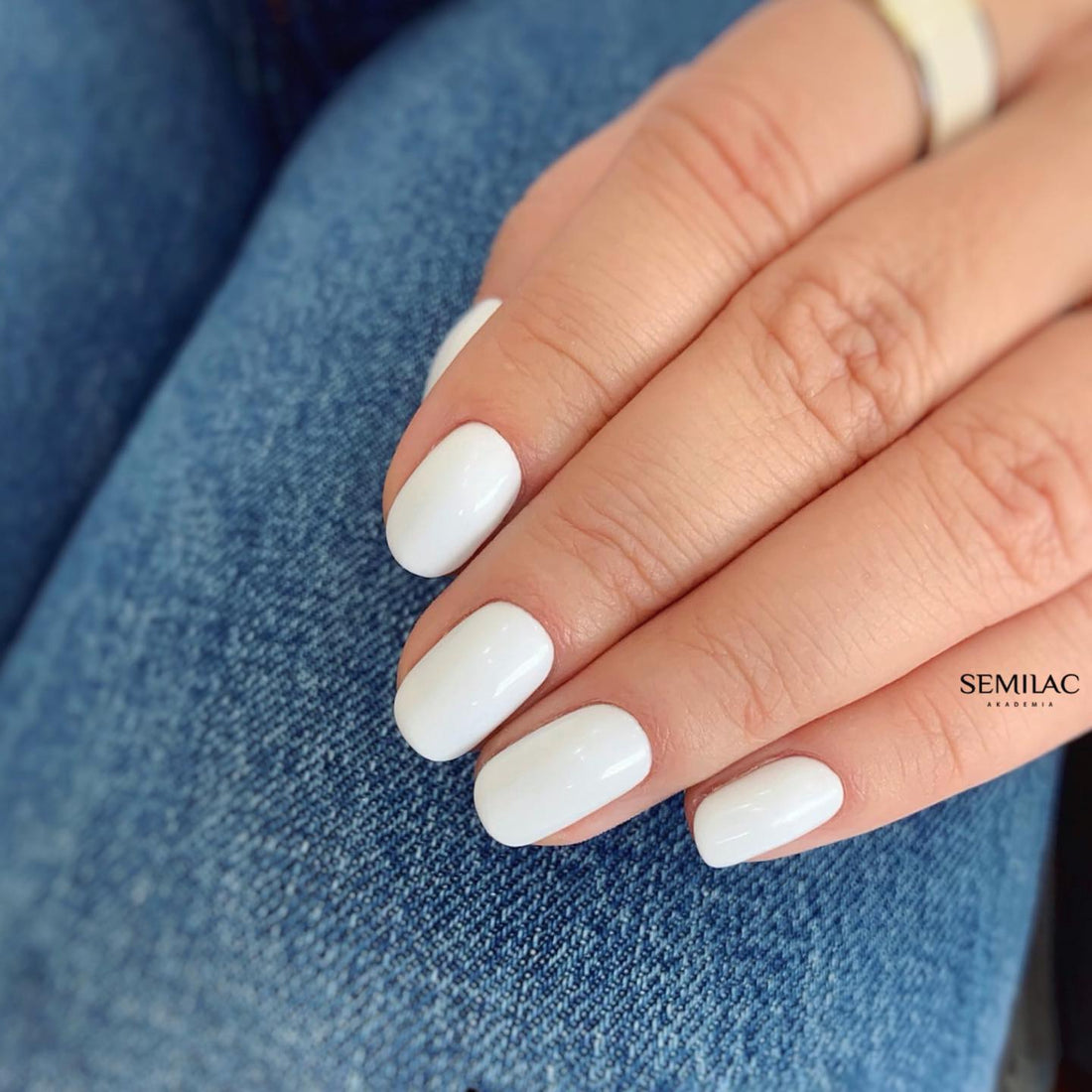 SEMILAC 001 Strong White UV LED Hybrid Nagellack weiß 7ml