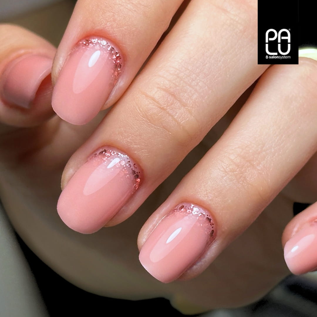 PALU Rubber Base Rubber 8 Hybrid-Nagelbasis 11 g