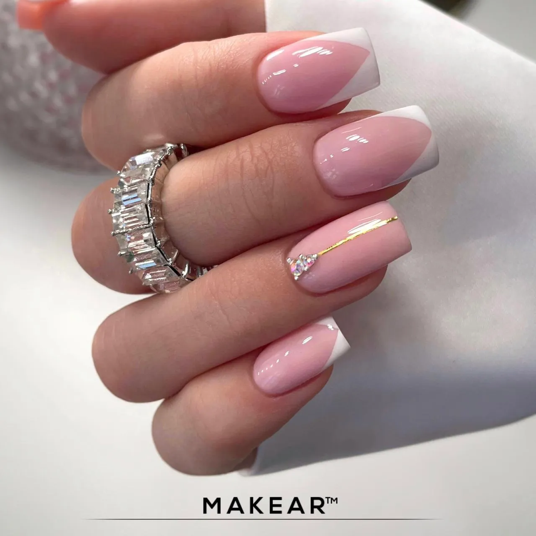 Makear Nude Rubber Base NRB02 French Pink Gummibasis für Nägel 8 ml