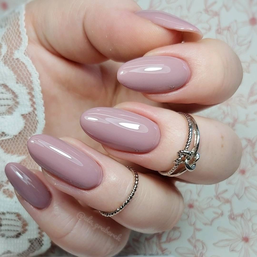 Yoshi UV-Hybrid-Nagellack 102 Lost Lila, 6 ml